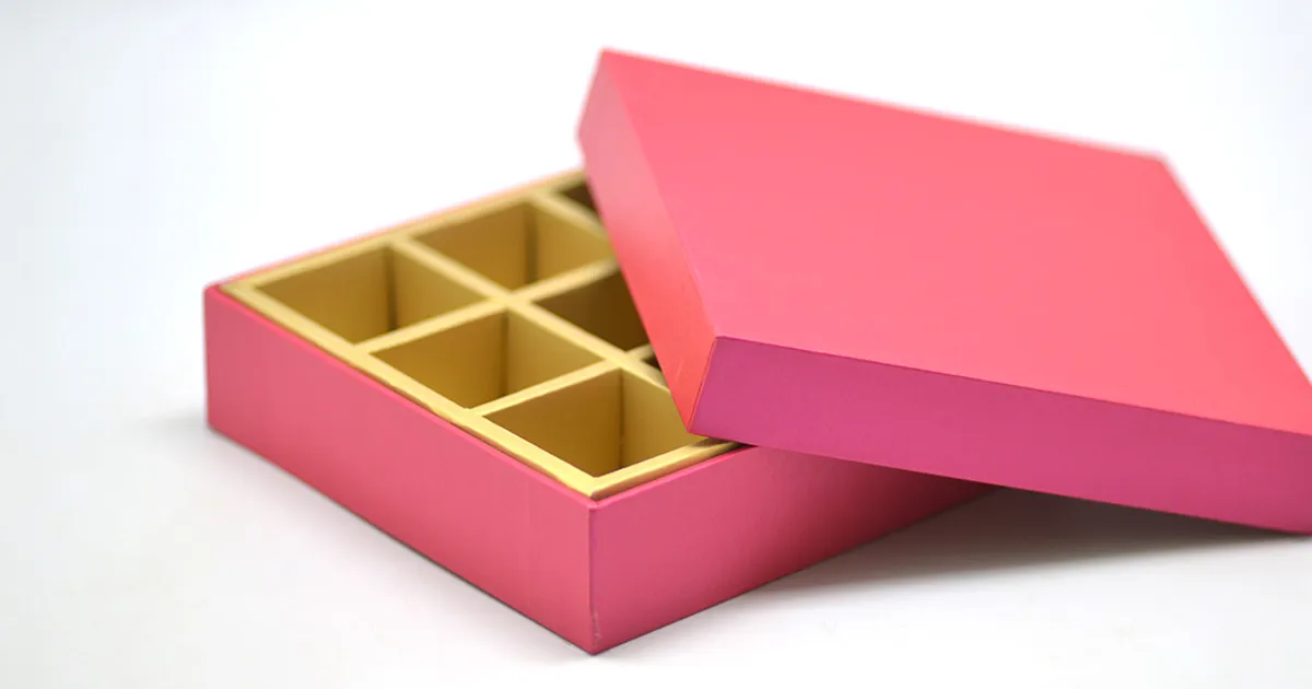 Custom White Boxes | Custom Shipping Boxes