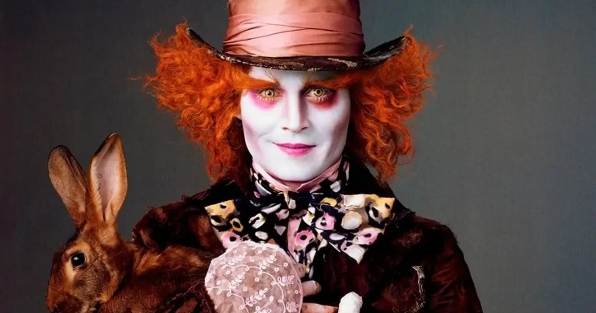 The Hatter | Every Tim Burton's Character (A checklist)